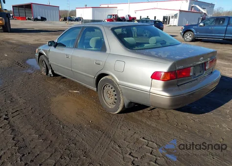 2000 Toyota Camry Le z USA, uszkodzony, nr VIN JT2BG22K8Y0409608